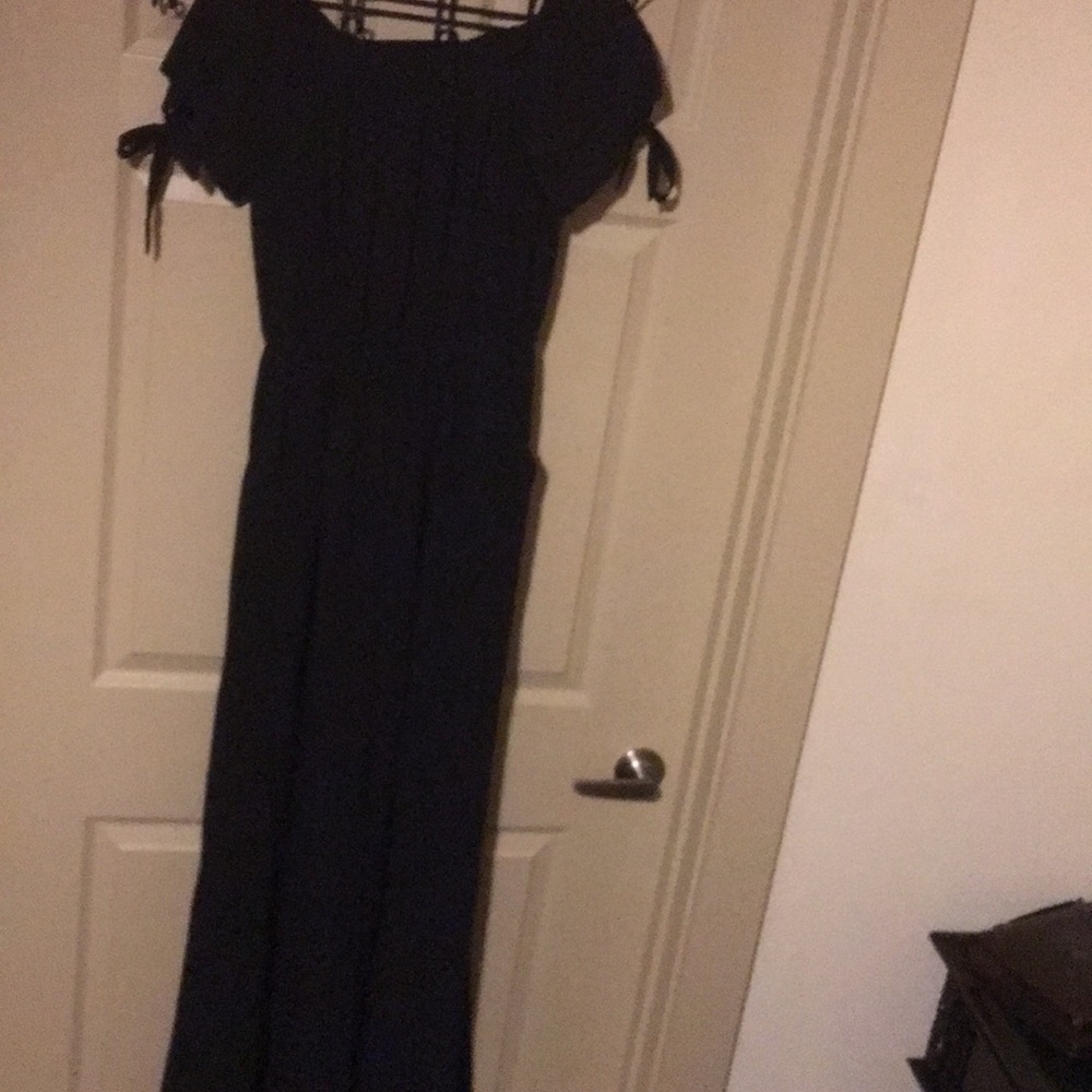 Black jumpsuit ties at sleeves Size small